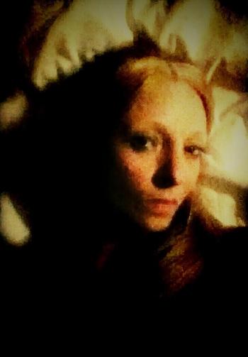 , 42  female escort, Niagara