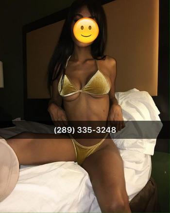 , 22  female escort, Niagara