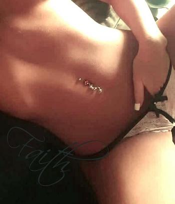 , 29  female escort, Niagara