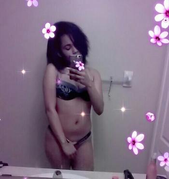 , 19  female escort, Niagara