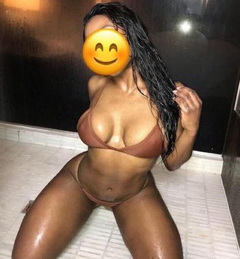 , 21  female escort, Niagara