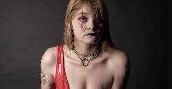 Lily, 23 Caucasian/White female escort, Niagara