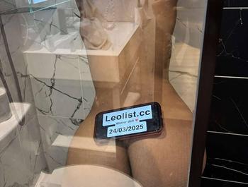 Teely, 20 Mixed female escort, Niagara