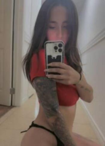 Kaylee, 27 Caucasian/White female escort, Niagara