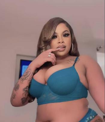 Diamond, 24 Black female escort, Niagara