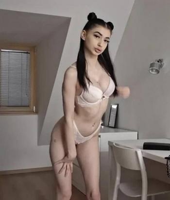 Bella Love, 21 Caucasian/White female escort, Niagara