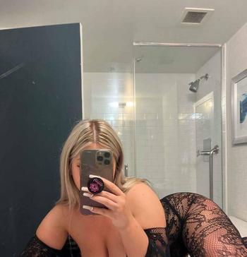 Maya, 22 Caucasian/White female escort, Niagara