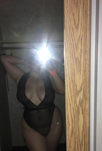 LEXI, 20 Caucasian female escort, Niagara Region