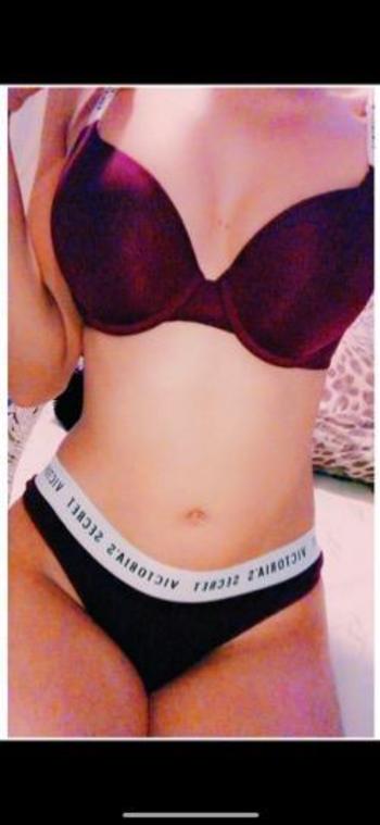 2898062428, female escort, Niagara